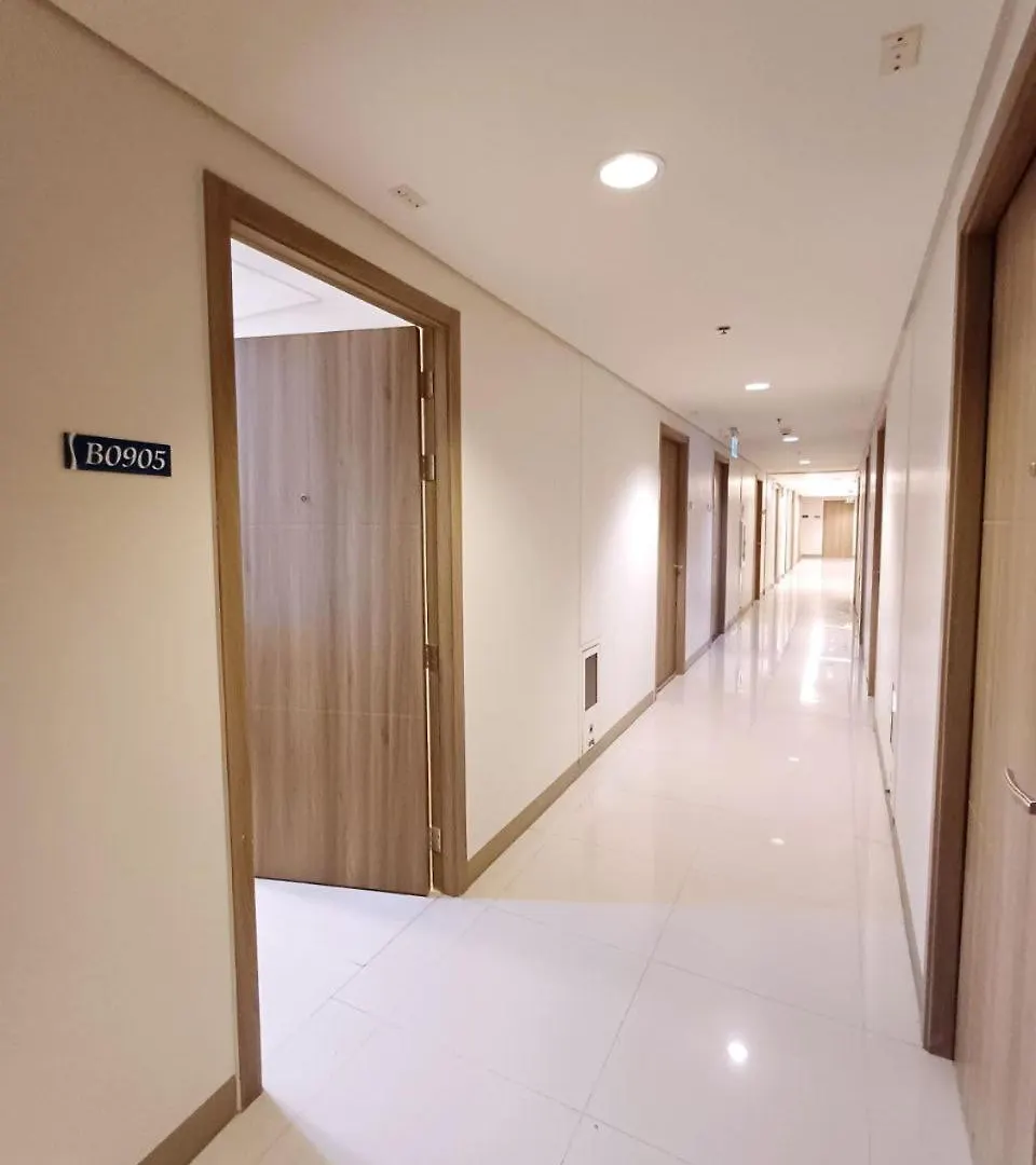 Pasay City Daily Rent Near Naia Airport And Mall Of Asia Manila Szálloda