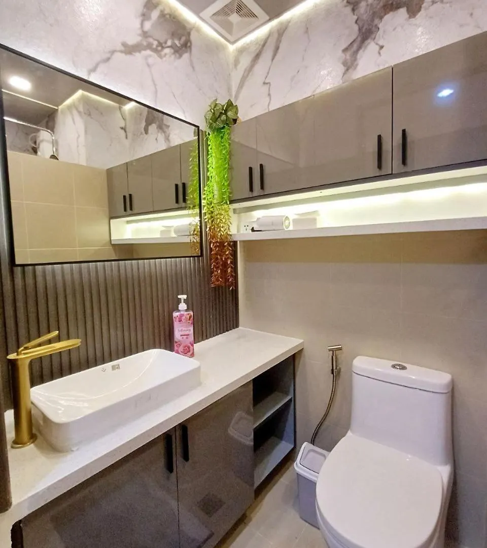 Pasay City Daily Rent Near Naia Airport And Mall Of Asia Manila 3*,  Fülöp-szigetek