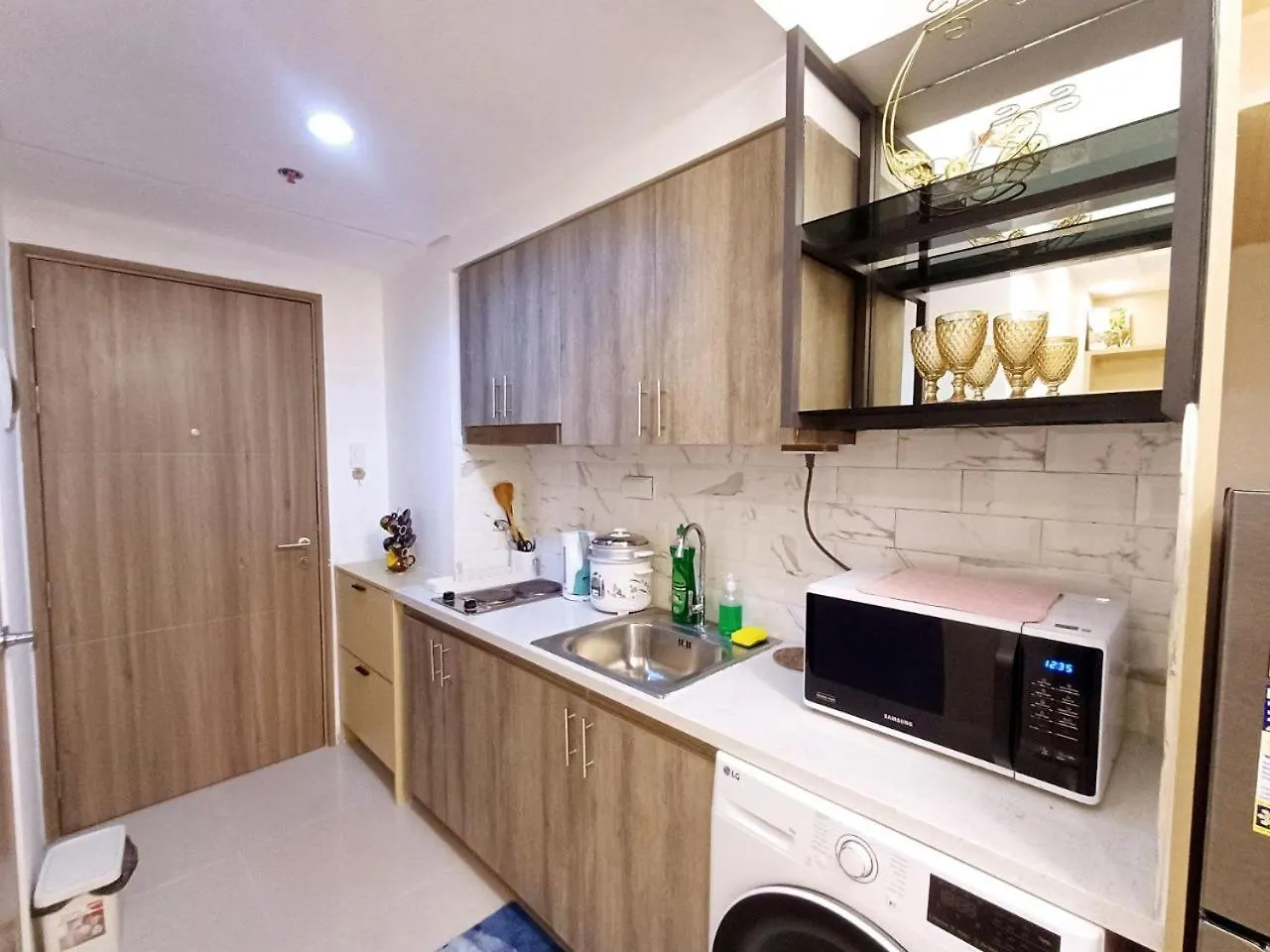 *** Szálloda Pasay City Daily Rent Near Naia Airport And Mall Of Asia Manila Fülöp-szigetek