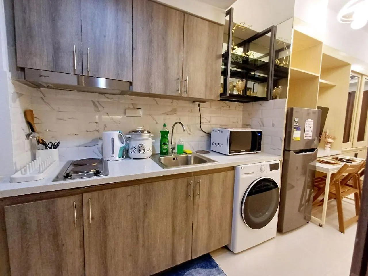 Pasay City Daily Rent Near Naia Airport And Mall Of Asia Manila